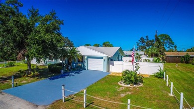 Beach Home For Sale in Venice, Florida