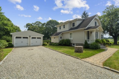 Beach Home For Sale in Old Lyme, Connecticut