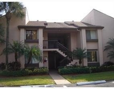 Beach Condo For Sale in Davie, Florida