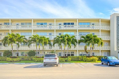 Beach Condo For Sale in Deerfield Beach, Florida