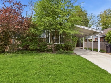 Beach Home For Sale in Skokie, Illinois