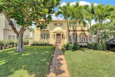 Beach Home For Sale in West Palm Beach, Florida