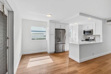 Beach Condo For Sale in Delray Beach, Florida