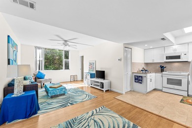 Beach Condo For Sale in Boynton Beach, Florida