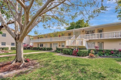 Beach Condo For Sale in Deerfield Beach, Florida