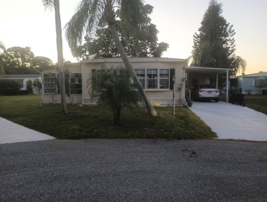 Beach Home For Sale in Port Saint Lucie, Florida