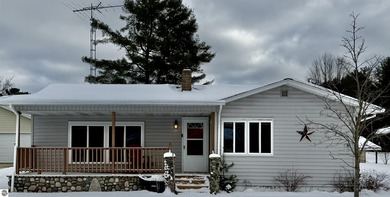 Beach Home For Sale in East Tawas, Michigan