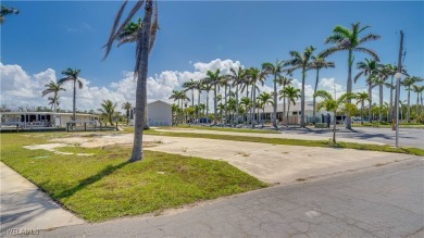 Beach Lot For Sale in Fort Myers Beach, Florida