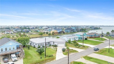 Beach Home For Sale in Rockport, Texas