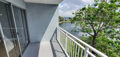 Beach Condo For Sale in Miami, Florida