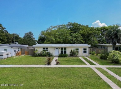 Beach Home For Sale in Jacksonville Beach, Florida