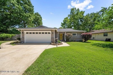 Beach Home Active Under Contract in Jacksonville, Florida