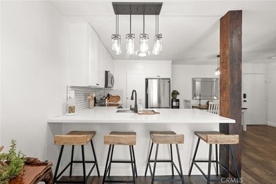 Beach Condo For Sale in San Diego, California