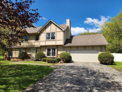 Beach Home For Sale in Winthrop Harbor, Illinois