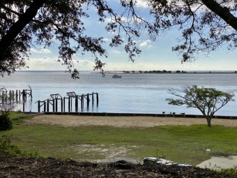 Beach Lot Off Market in Southport, North Carolina