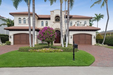Beach Home For Sale in Boca Raton, Florida