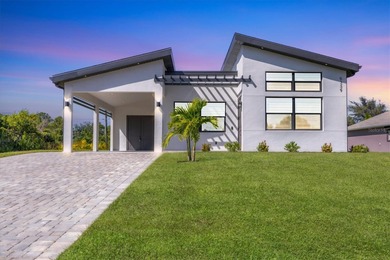 Beach Home For Sale in Port Charlotte, Florida