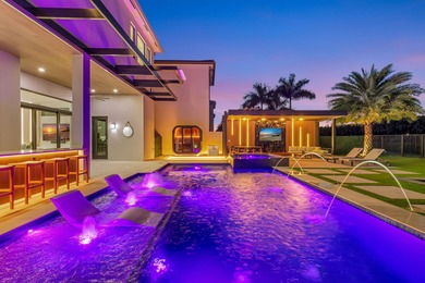 Beach Home For Sale in Boca Raton, Florida