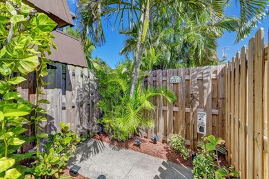 Beach Townhome/Townhouse For Sale in Palm Beach Gardens, Florida