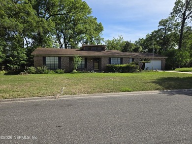 Beach Home Sale Pending in Jacksonville, Florida