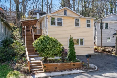 Beach Home Sale Pending in Huntington, New York