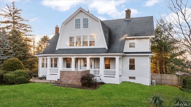 Beach Home For Sale in Port Washington, New York