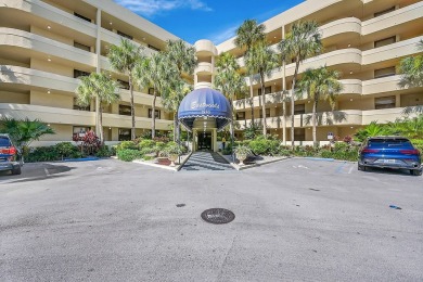 Beach Condo For Sale in Delray Beach, Florida