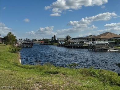 Beach Lot For Sale in Cape Coral, Florida