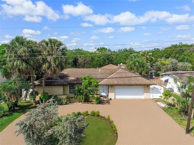 Beach Home For Sale in Oakland Park, Florida