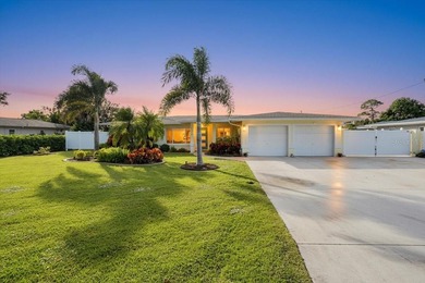 Beach Home For Sale in Nokomis, Florida