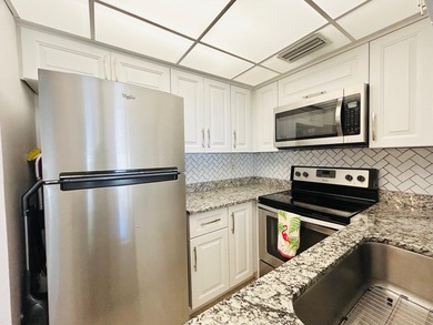 Beach Condo For Sale in Lake Worth, Florida