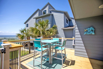 Spectacular Sound Front Views/3 bedroom Townhome - Beach Vacation Rentals in Pensacola Beach, Florida on Beachhouse.com