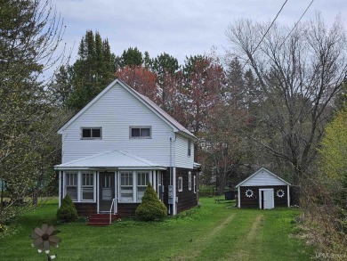 Beach Home For Sale in Ontonagon, Michigan