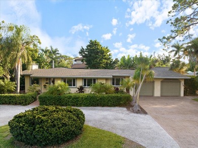 Beach Home For Sale in Venice, Florida