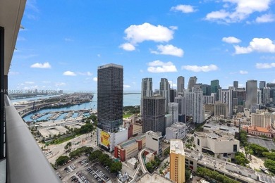 Beach Condo For Sale in Miami, Florida
