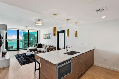 Beach Condo For Sale in Miami, Florida