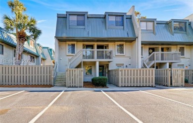 Beach Home For Sale in Hilton Head Island, South Carolina