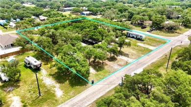 Beach Lot For Sale in Rockport, Texas