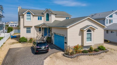 Beach Home For Sale in Avalon, New Jersey