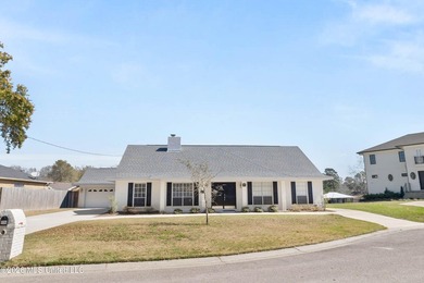 Beach Home For Sale in Biloxi, Mississippi