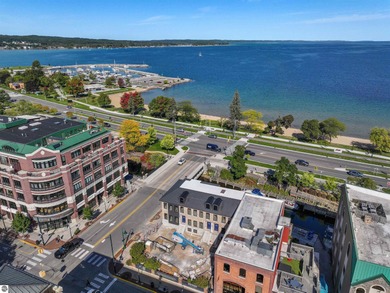Beach Condo For Sale in Traverse City, Michigan