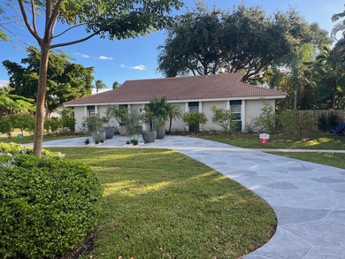 Beach Home Active Under Contract in Boca Raton, Florida