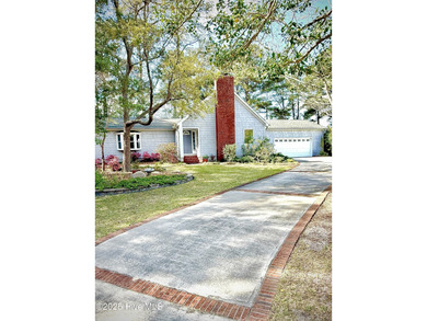 Beach Home For Sale in Cape Carteret, North Carolina