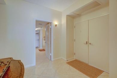 Beach Condo For Sale in North Palm Beach, Florida