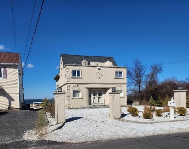 Beach Home Sale Pending in Shirley, New York