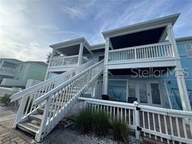 Beach Condo For Sale in St. Petersburg, Florida
