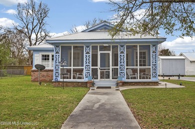 Beach Home For Sale in Bay Saint Louis, Mississippi