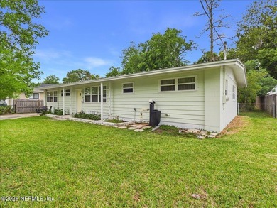 Beach Home Sale Pending in Jacksonville, Florida