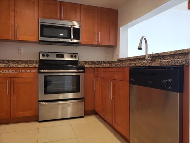 Beach Condo For Sale in Pembroke Pines, Florida