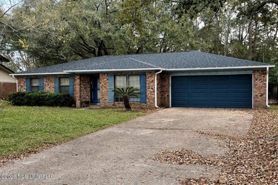Beach Home For Sale in Gautier, Mississippi